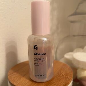 Futuredew Facial Oil-Serum Hybrid